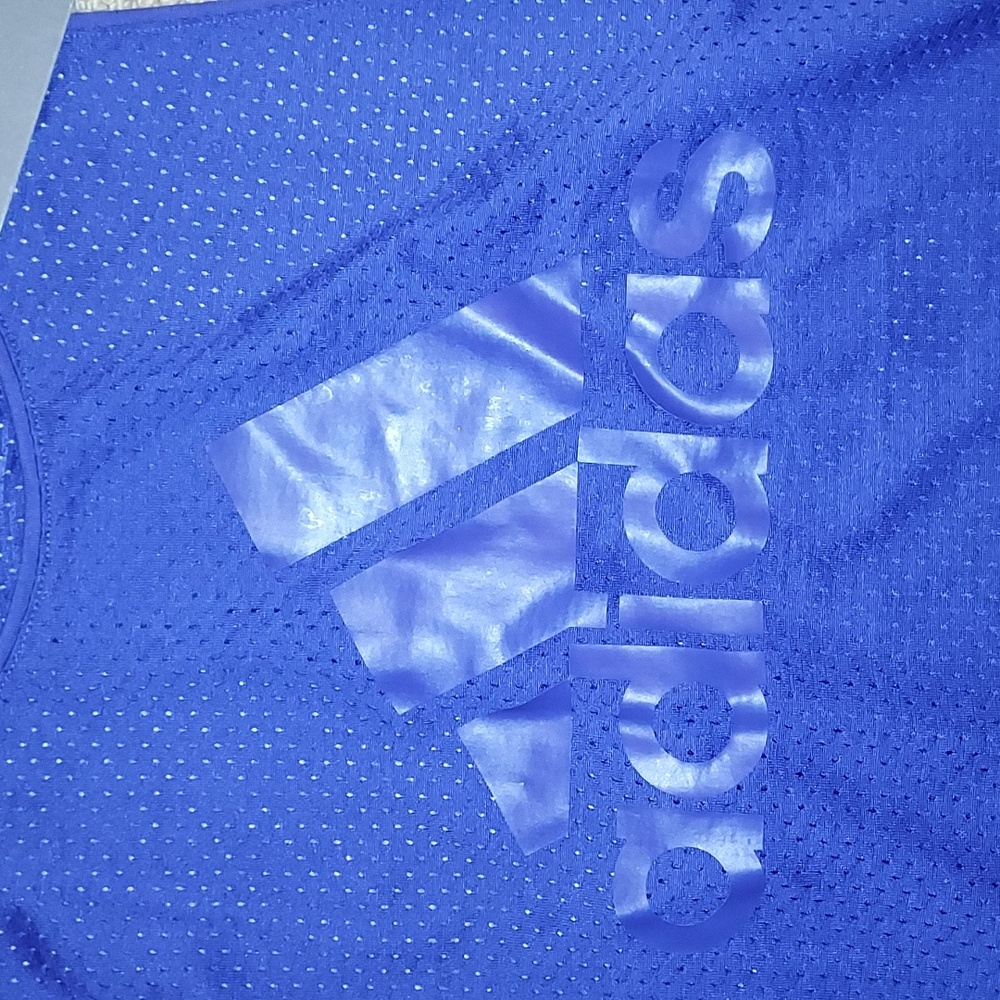 Workout Tank - Picture 2 of 4